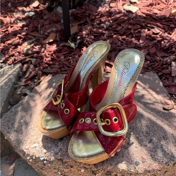 Delicious Shoes - Red and Gold Buckle Peep Toe Heel